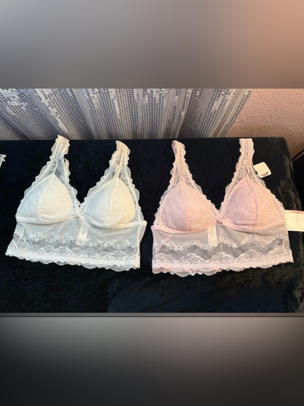 NWT 2 Jessica Simpson Bras Sz M🌸